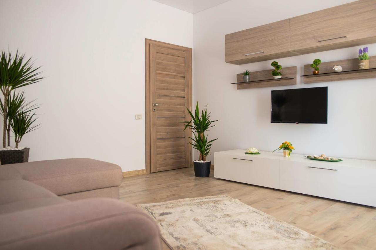 Golden Shell Apartment Mamaia Nord Năvodari Eksteriør bilde