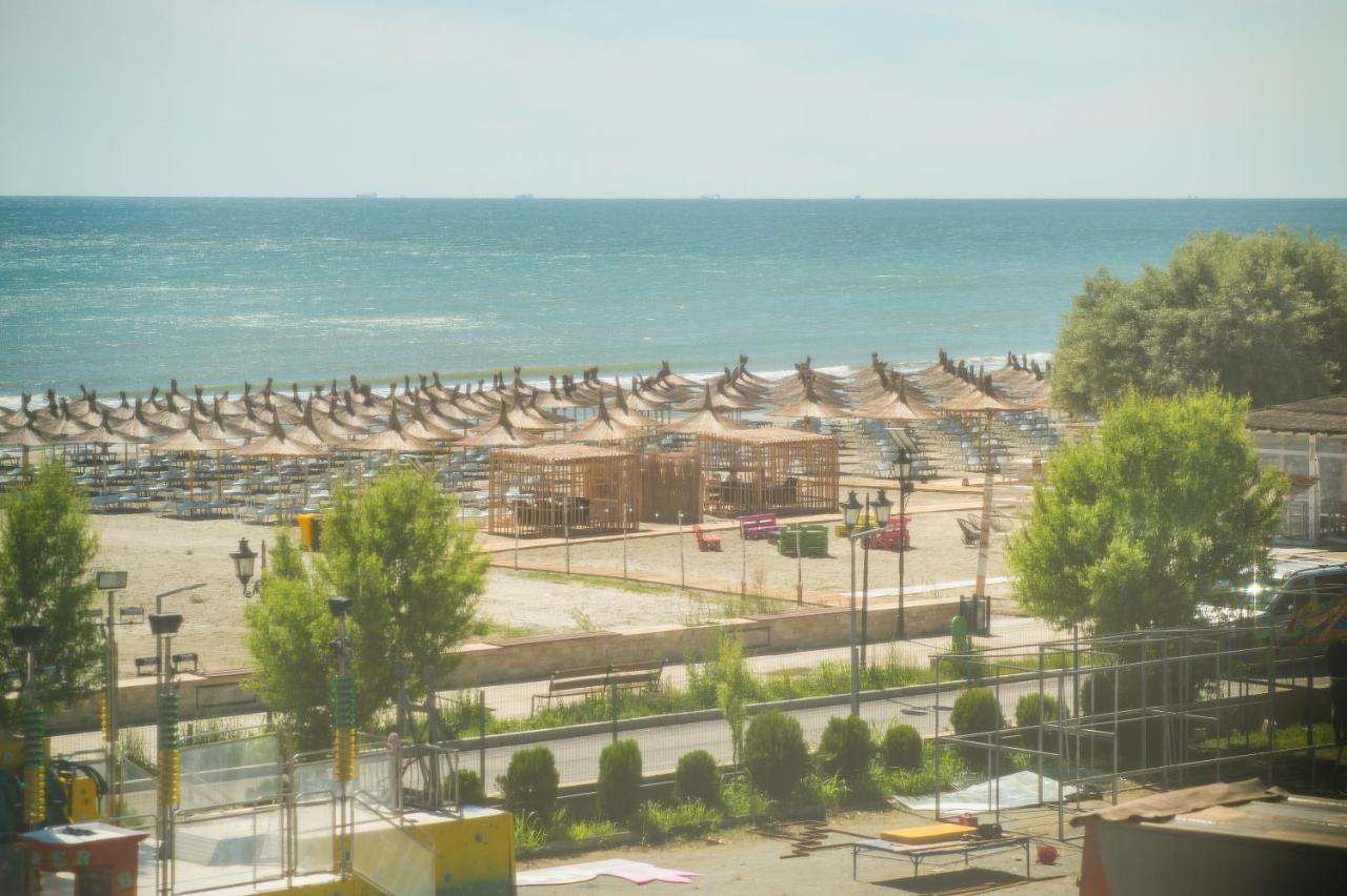 Golden Shell Apartment Mamaia Nord Năvodari Eksteriør bilde
