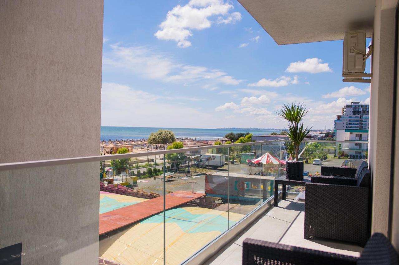 Golden Shell Apartment Mamaia Nord Năvodari Eksteriør bilde